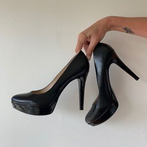 Black leather Nine West platform heels